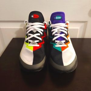 Nike LeBron XVIII 18 Low Greedy Mens